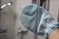 Preview: Cleafin Handschuh Reinigung für Bad türkis Nassreinigung Badezimmer 1 St.