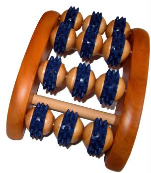 Fußmassageroller für einen Fuß Holz 5 Achsen 15 Noppenrollen Fußmassage