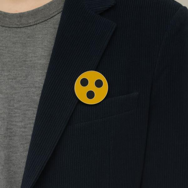 Blindenplakette rund 30 mm Metall mit Sicherheitsnadel Kennzeichnung